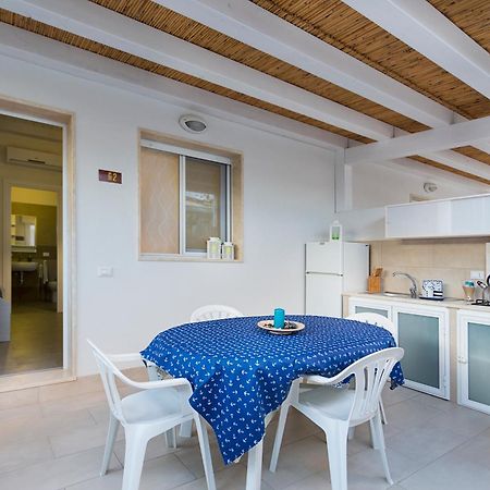 Angelsa Casa Vacanze Марина-ді-Модіка Номер фото