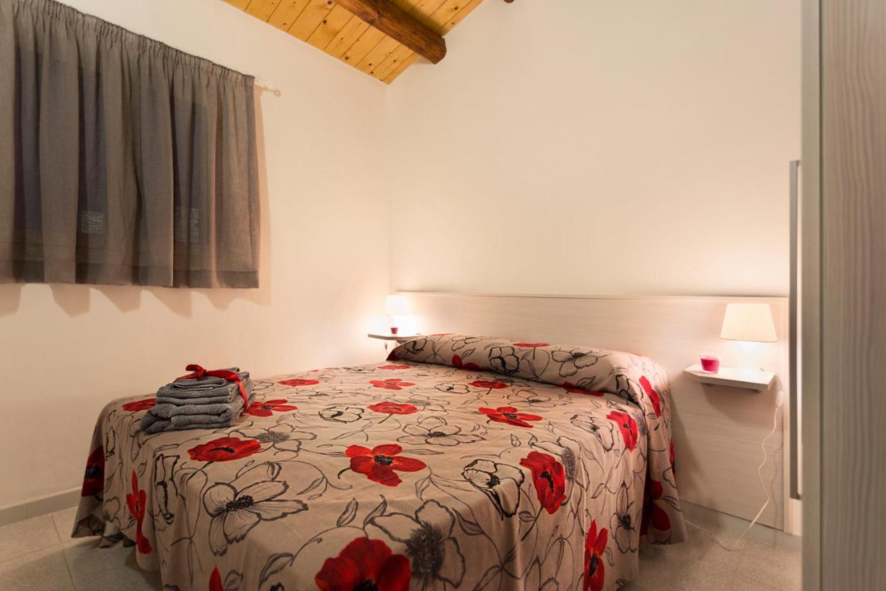 Angelsa Casa Vacanze Марина-ді-Модіка Екстер'єр фото